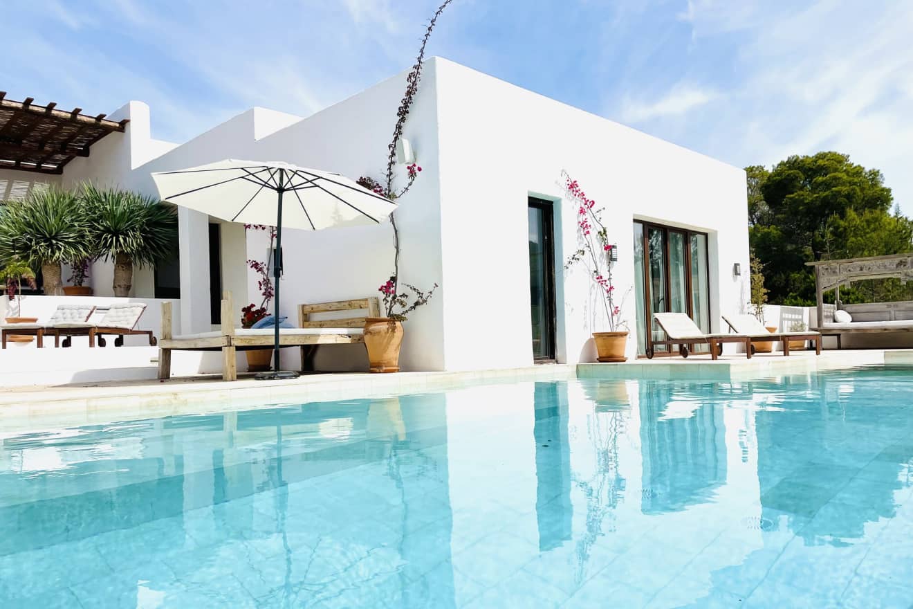 Villa Haisley: Hire a Luxury Villa in Ibiza Surrounded by Nature and Comfort