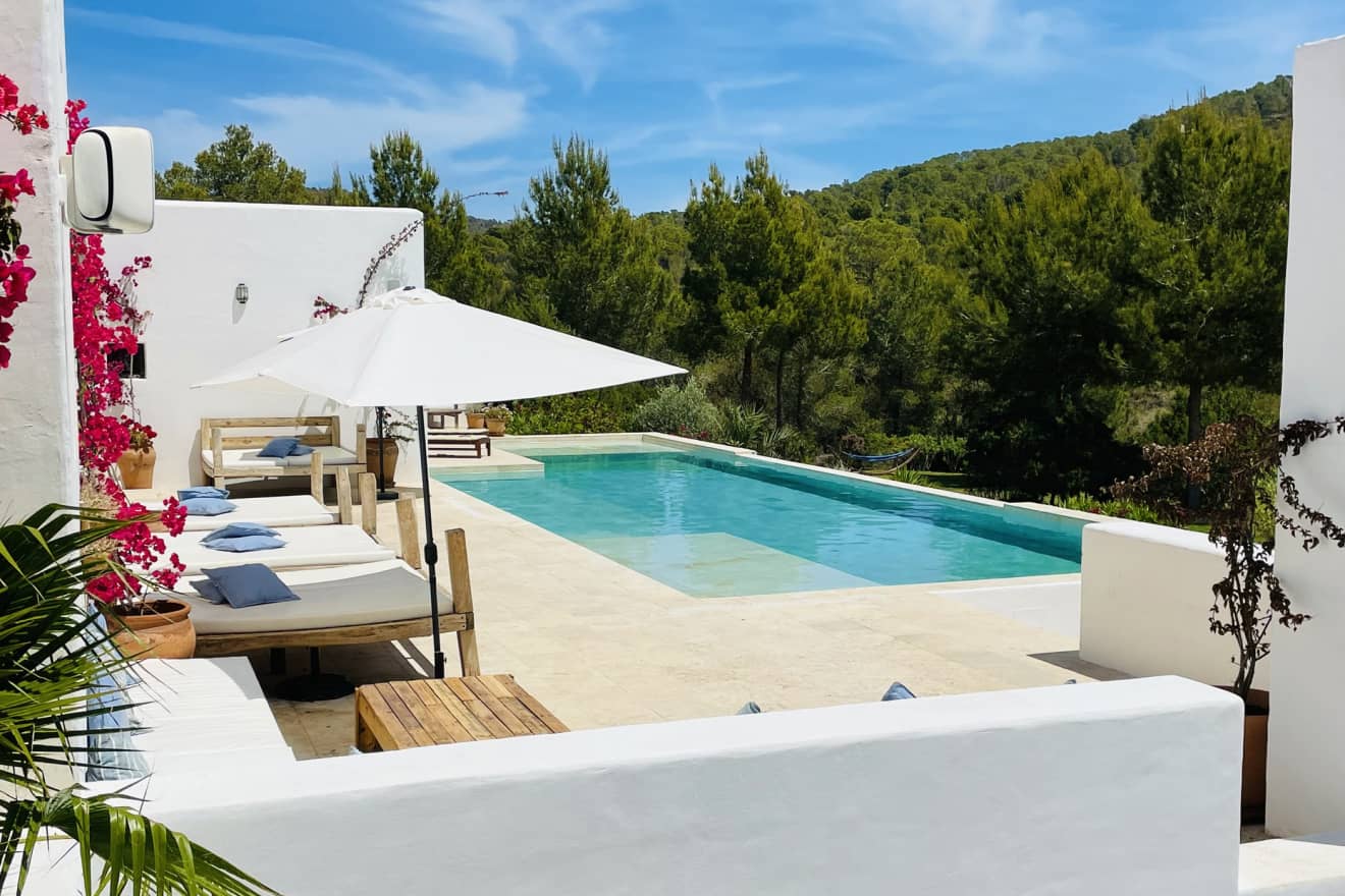 Villa Haisley: Hire a Luxury Villa in Ibiza Surrounded by Nature and Comfort