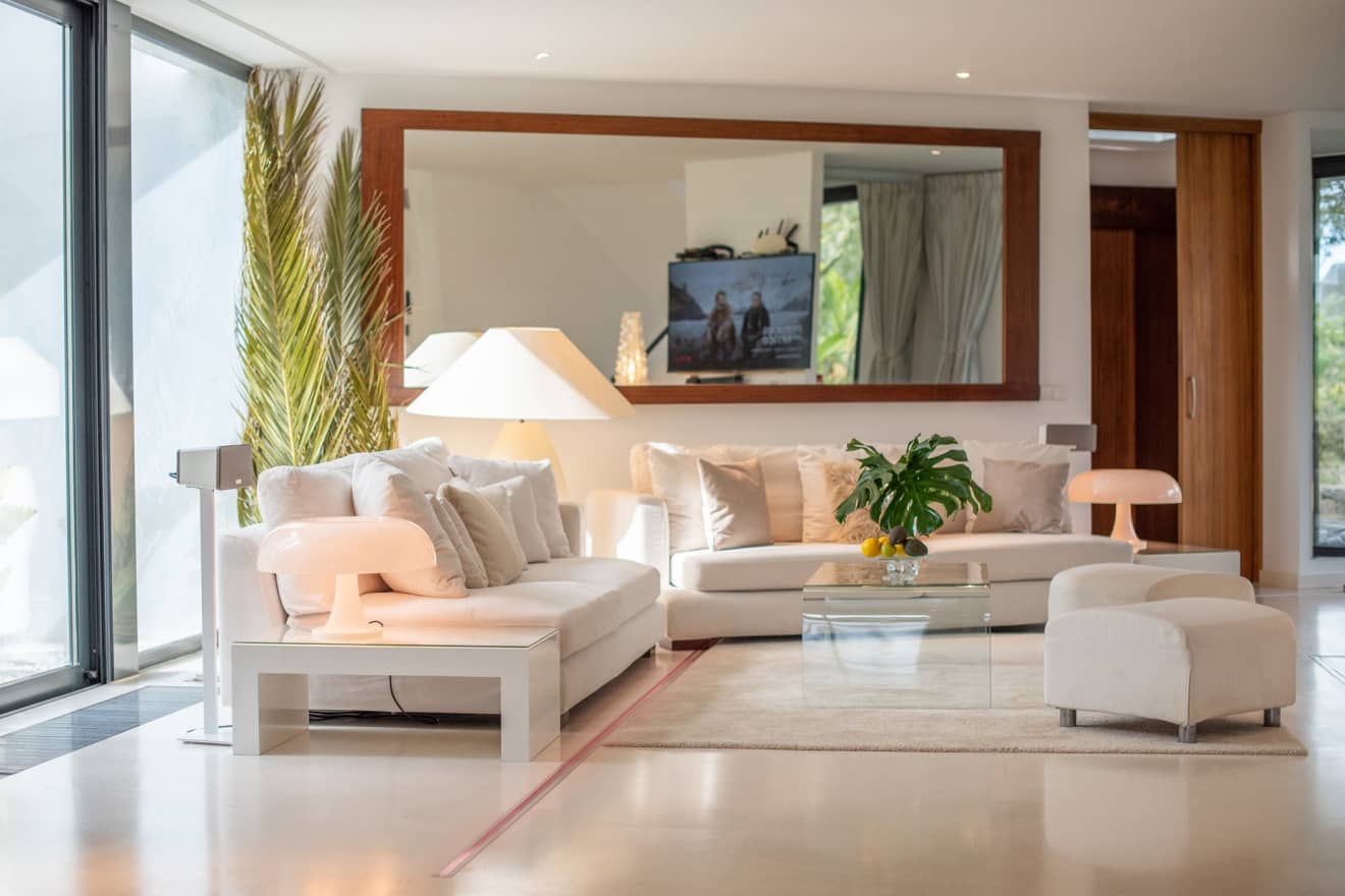 Villa Heidi – Premium 6-Bedroom Luxury Villa Rental in Ibiza With Sea Views and Infinity Pool