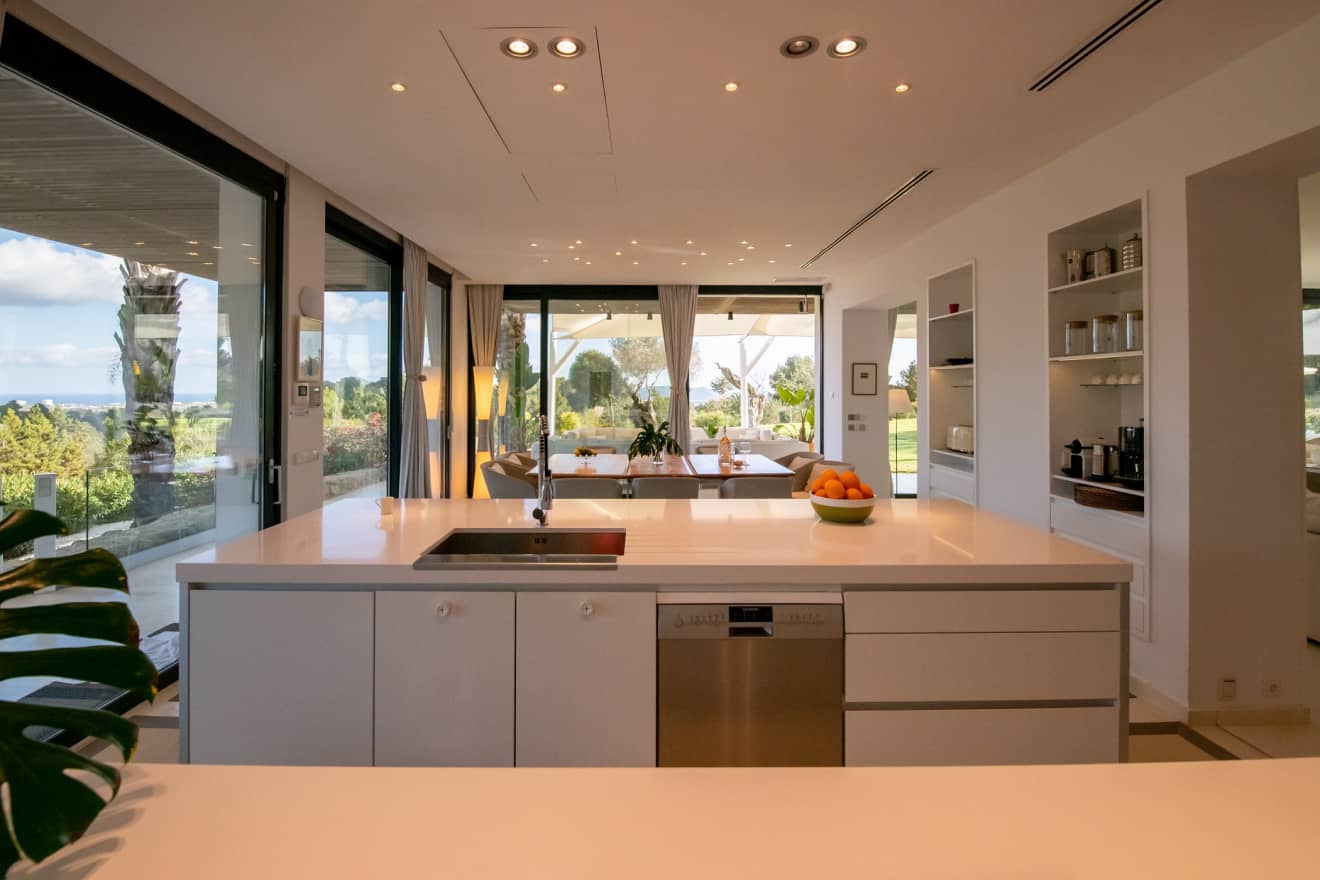 Villa Heidi – Premium 6-Bedroom Luxury Villa Rental in Ibiza With Sea Views and Infinity Pool