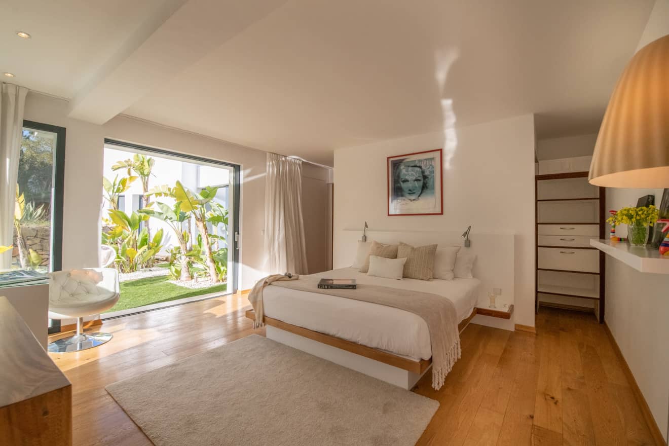 Villa Heidi – Premium 6-Bedroom Luxury Villa Rental in Ibiza With Sea Views and Infinity Pool