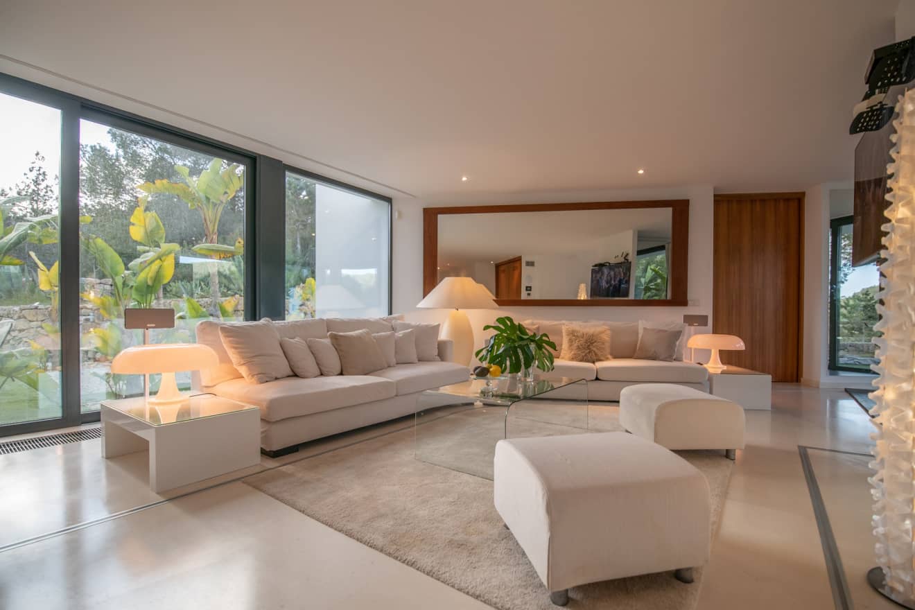 Villa Heidi – Premium 6-Bedroom Luxury Villa Rental in Ibiza With Sea Views and Infinity Pool