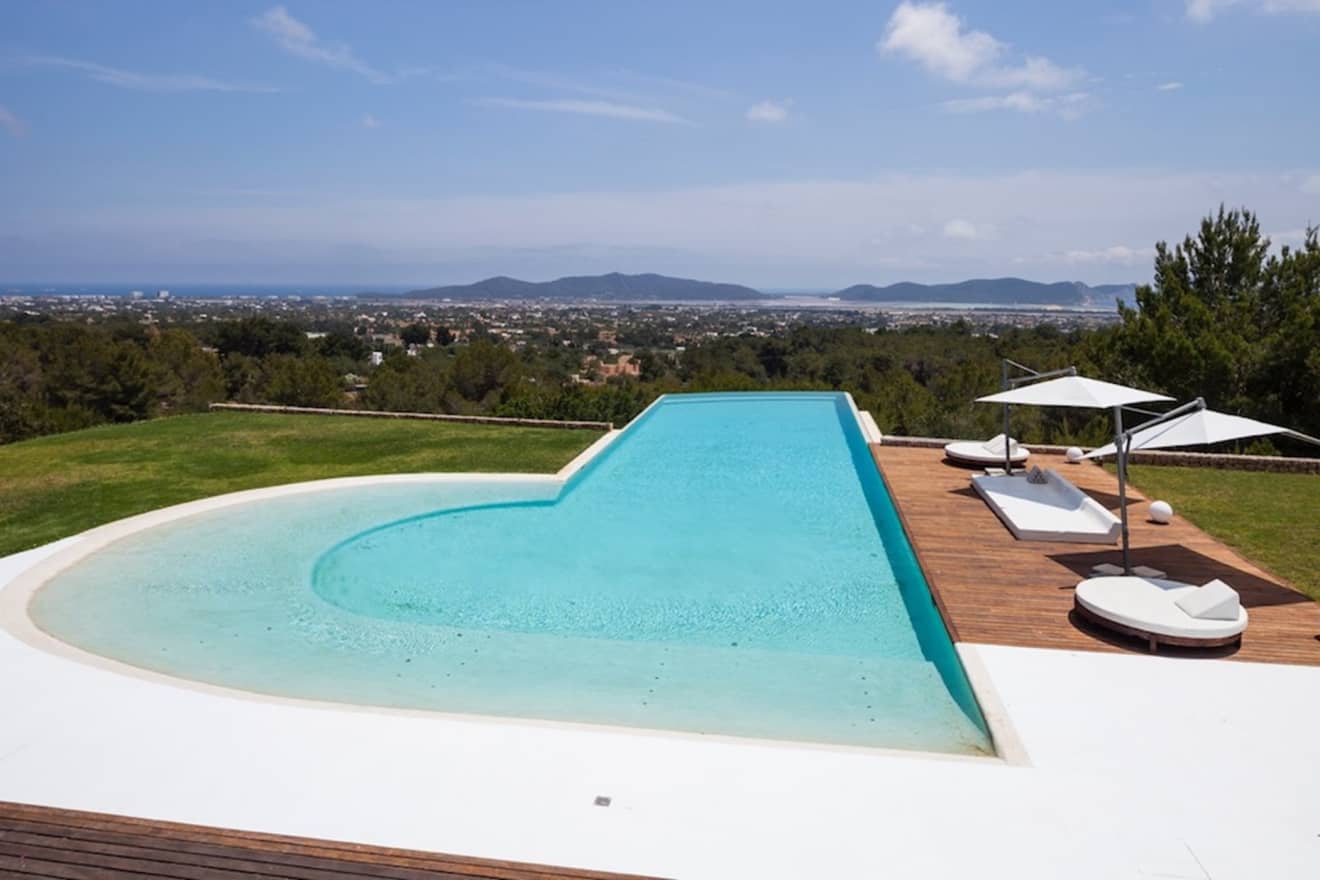 Welcome to Villa Margo – A Landmark Estate in Southern Ibiza