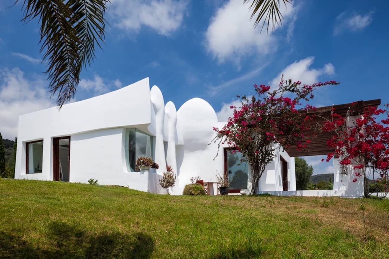Welcome to Villa Margo – A Landmark Estate in Southern Ibiza